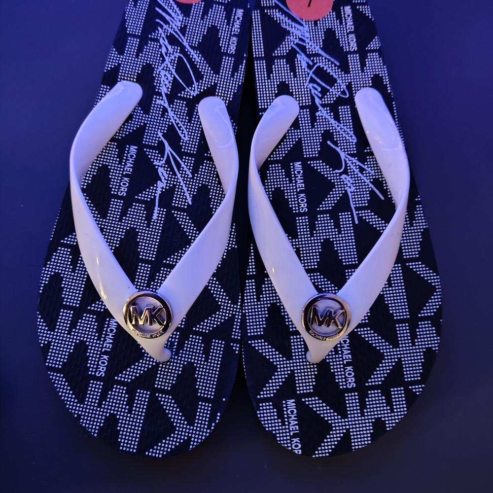 Michael Kors Jet Set Blue Signature Monogram Flip Flops Sandals Size 7 Women